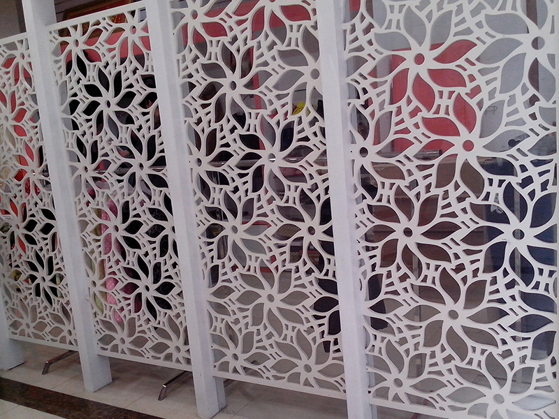 工業(yè) 6x12 用于鋁切割項(xiàng)目的數(shù)控雕刻機(jī)