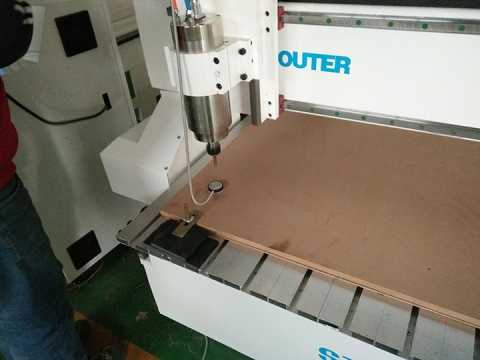 數(shù)控雕刻機床的工具傳感器如何工作？