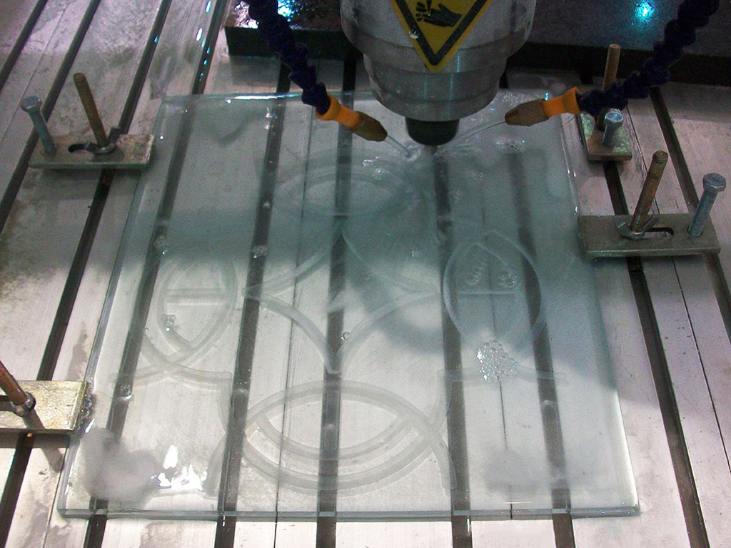 數控雕刻機雕刻玻璃項目 數控雕刻機雕刻玻璃項目