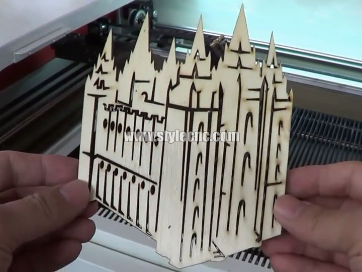 木制工藝品激光木材切割機