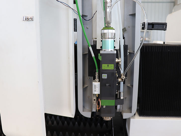 用于金屬板和管的激光切割機(jī)