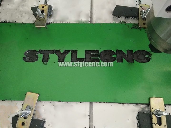 數(shù)控銑床切割鋁板