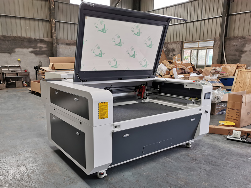 混合金屬和非金屬激光切割機(jī)