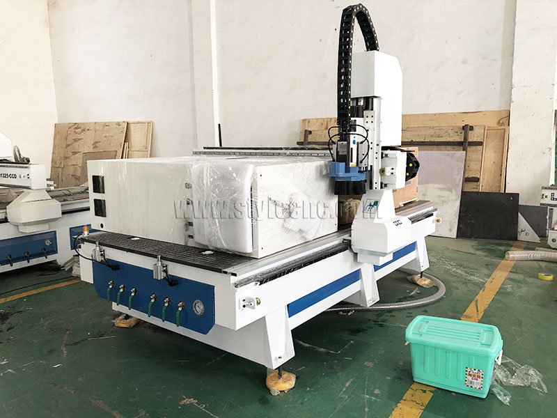 線性自動換刀數控雕刻機包