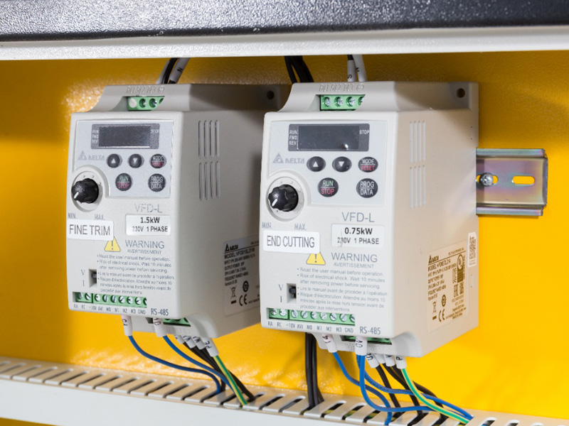 臺灣臺達封邊機變頻器