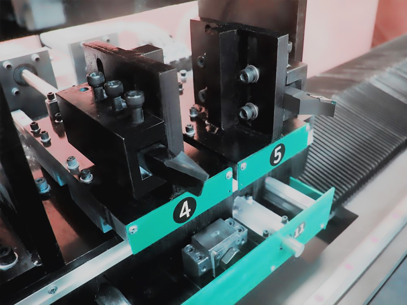 自動換刀 自動換刀