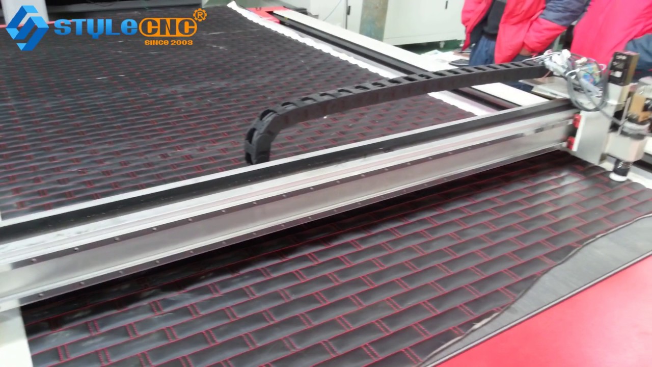 汽車(chē)座椅振動(dòng)刀切割機(jī)